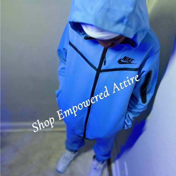 Nike Sky Blue Tracksuit with Black Details - Picture 2 of 2